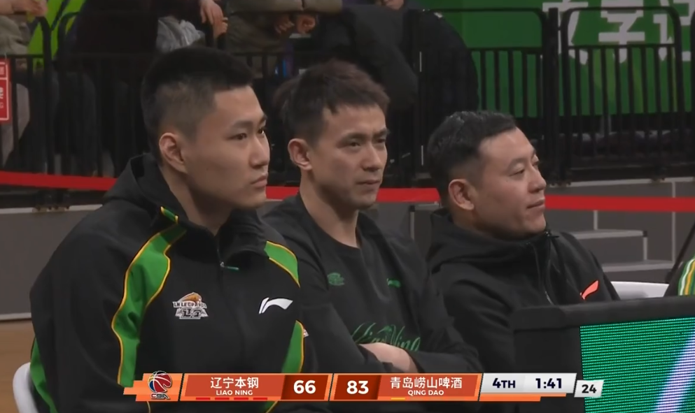 轰33分还是惨败！硬汉也止不住落泪，粤迷评论区落井下石，太讽刺