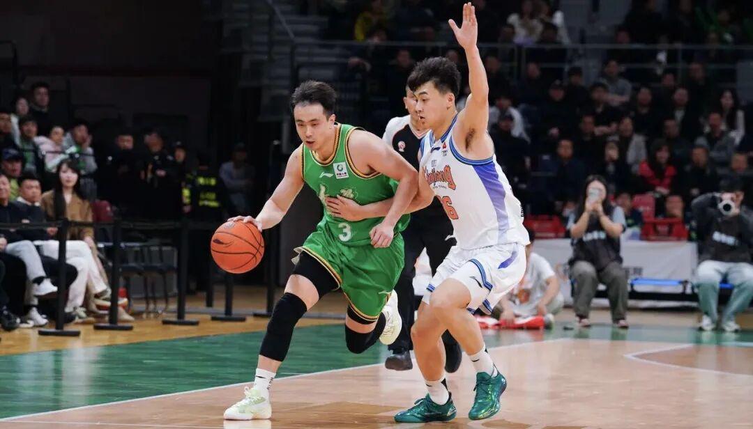 MK体育app下载-CBA男篮动态更新!辽宁87-75新疆,赛后辽宁队迎来三个消息以及一个坏消息,赵继伟持续低迷